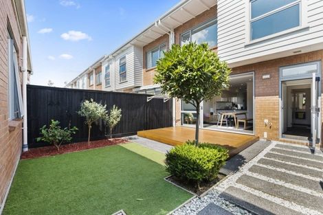 Photo of property in 4 Kittyhawk Lane, Hobsonville, Auckland, 0616