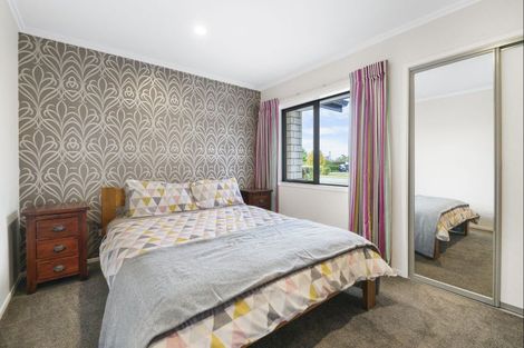 Photo of property in 13 Broomleigh Drive, Rolleston, 7615