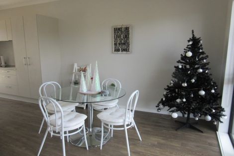 Photo of property in 38 Mangahoe Road, Mount Wellington, Auckland, 1062