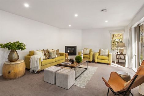 Photo of property in 12 Coolspring Way, Redwood, Christchurch, 8051