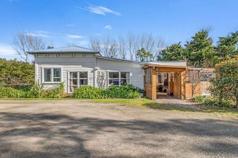 Photo of property in 1226 Tennent Drive, Linton, Palmerston North, 4472