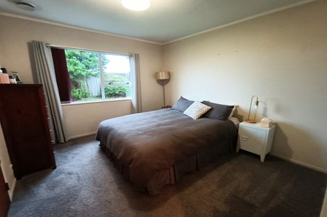 Photo of property in 51a Guadeloupe Crescent, Grenada Village, Wellington, 6037