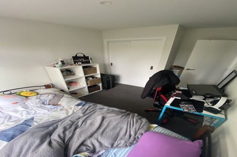 Photo of property in 3b Hillview Crescent, Paparangi, Wellington, 6037