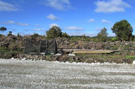 Photo of property in 240 Maori Creek Road, Marsden, Greymouth, 7872