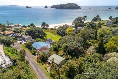 Photo of property in 20 Tutaritari Road, Hahei, Whitianga, 3591