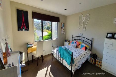 Photo of property in 14 Capricorn Place, Browns Bay, Auckland, 0630