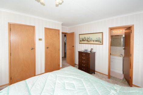 Photo of property in 32 Bangor Terrace, Kew, Dunedin, 9012