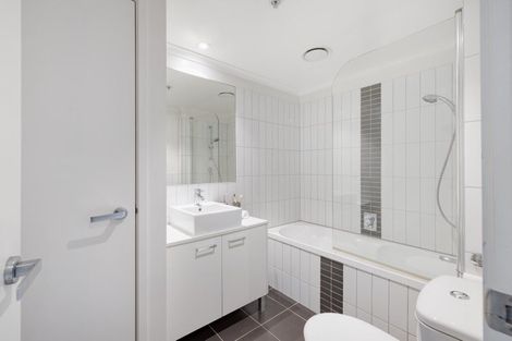 Photo of property in Mooring Apartments, 110/277 Maunganui Road, Mount Maunganui, 3116