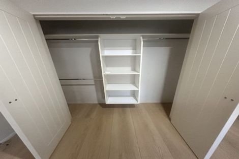 Photo of property in 52 Sapperton Drive, Henderson, Auckland, 0612