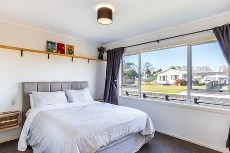 Photo of property in 28 Raukura Street, Turangi, 3334