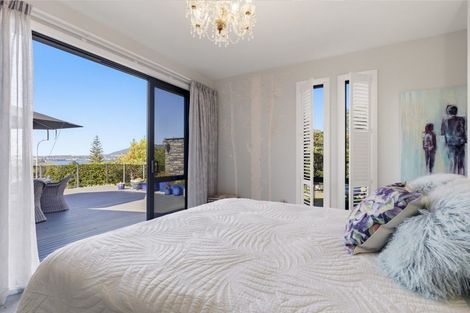 Photo of property in 2 Scenic Heights, Acacia Bay, Taupo, 3330