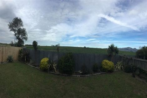 Photo of property in 71 Saint Heliers Crescent, Aranui, Christchurch, 8061