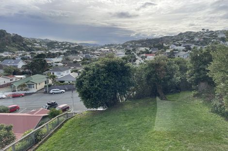 Photo of property in 3 Humber Street, Island Bay, Wellington, 6023