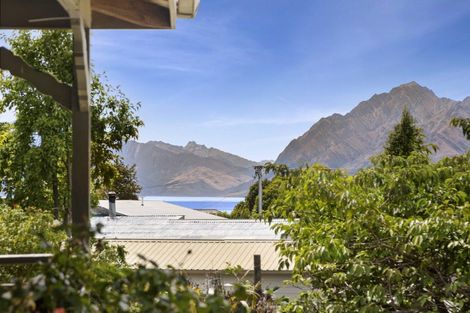 Photo of property in 7 Parry Crescent, Lake Hawea, Wanaka, 9382