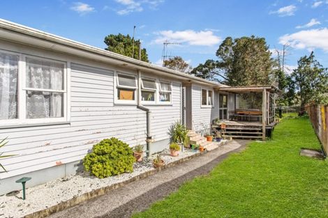 Photo of property in 23 Thompson Terrace, Manurewa, Auckland, 2102