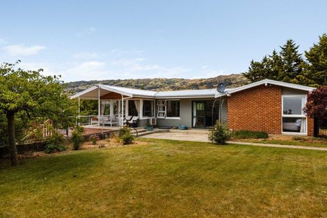 Photo of property in 21 Chirnside Terrace, Patearoa, Ranfurly, 9398