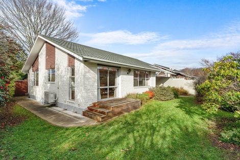 Photo of property in 2/18 Powell Crescent, Ilam, Christchurch, 8041