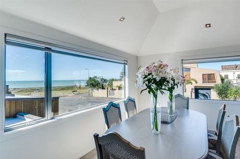 Photo of property in 6 Nott Street, Westshore, Napier, 4110