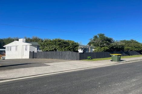 Photo of property in 6 Powell Place, Henderson, Auckland, 0610