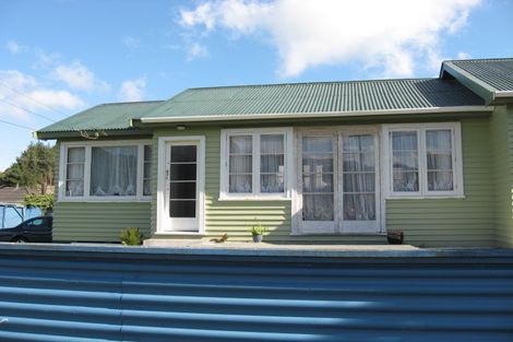 Photo of property in 56 Bledisloe Crescent, Wainuiomata, Lower Hutt, 5014