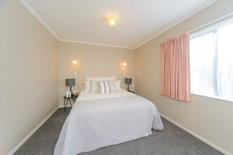 Photo of property in 45 Manapouri Crescent, Hokowhitu, Palmerston North, 4410
