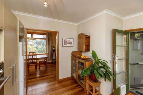 Photo of property in 5 Tennis Court Road, Raumati South, Paraparaumu, 5032