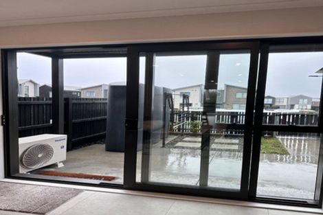 Photo of property in 62 Clark Road, Hobsonville, Auckland, 0616