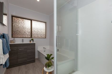 Photo of property in 57 Belvedere Avenue, Waikanae, 5036