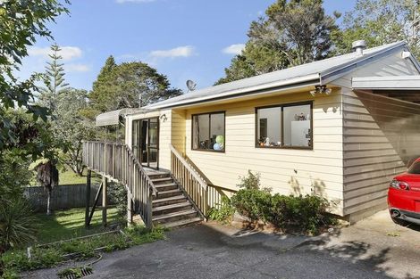Photo of property in 2/14 Norman Road, Titirangi, Auckland, 0604