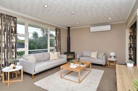 Photo of property in 56 Wingate Street, Redwood, Christchurch, 8051