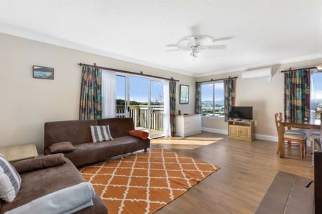 Photo of property in 17 Waiho Terrace, Elsdon, Porirua, 5022