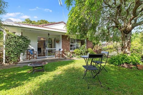 Photo of property in 44 Waterford Road, Fitzroy, Hamilton, 3206