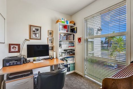 Photo of property in 21 Barbados Way, One Tree Point, 0118