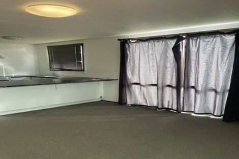 Photo of property in 46 Philomel Crescent, Bayswater, Auckland, 0622