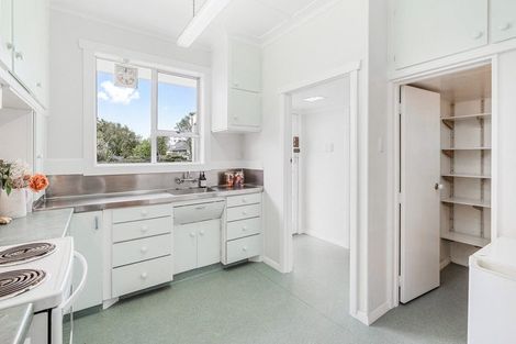 Photo of property in 57 Hargest Crescent, Saint Kilda, Dunedin, 9012