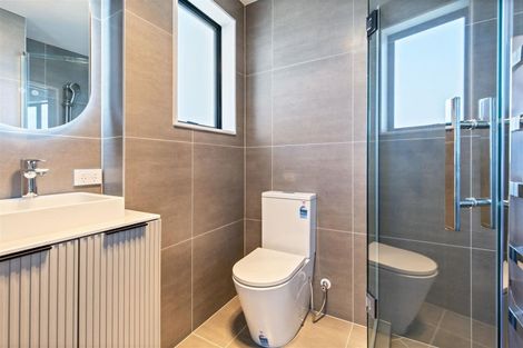 Photo of property in 70 Opoka Street, Papakura, 2110