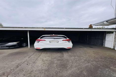 Photo of property in 10 Kiwi Court, Roslyn, Palmerston North, 4414