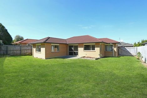 Photo of property in 12 Puketi Lane, Waiuku, 2123