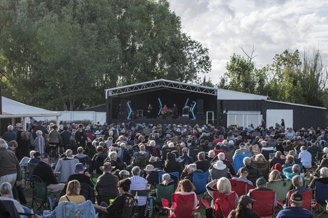 Photo of property in 797 Pourerere Road, Omakere, Waipawa, 4271