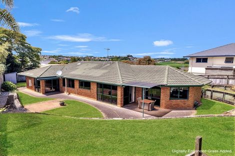 Photo of property in 13 Guernsey Place, Grandview Heights, Hamilton, 3200