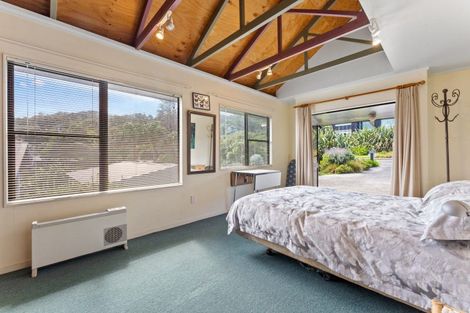 Photo of property in 73 Waitea Road, Muriwai, Waimauku, 0881