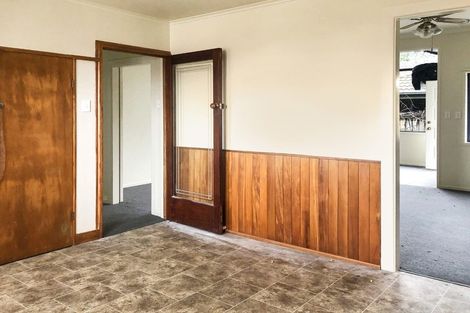 Photo of property in 62 Beach Road, Pahurehure, Papakura, 2113