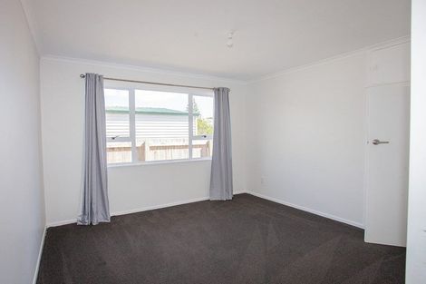 Photo of property in 3a Grey Street, Waitara, 4320