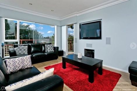 Photo of property in 46 Bruce Road, Glenfield, Auckland, 0629