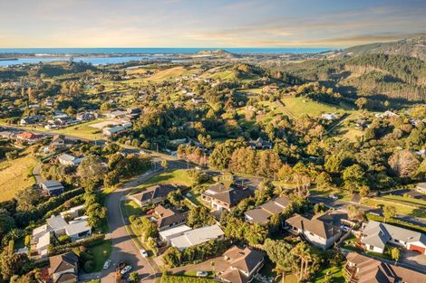 Photo of property in 132 Waikite Road, Welcome Bay, Tauranga, 3175