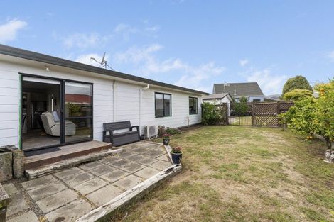 Photo of property in 25 Rosewood Place, Paraparaumu, 5032