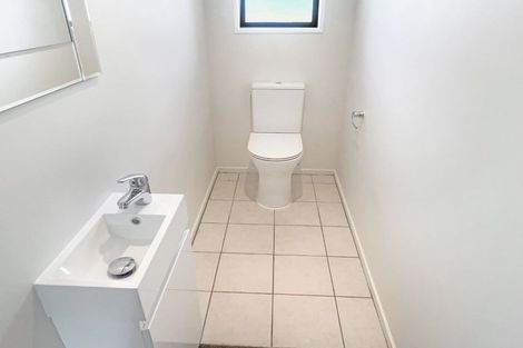 Photo of property in 6 Joe Burns Place, Wigram, Christchurch, 8042