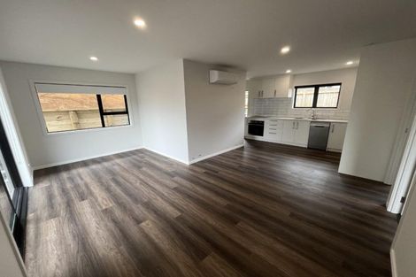 Photo of property in 17 Ambury Place, Merrilands, New Plymouth, 4312