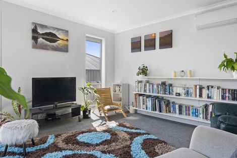 Photo of property in 70 Sentinel Avenue, Omokoroa, 3114