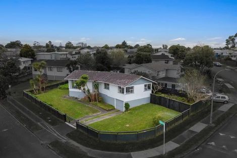 Photo of property in 1 Benmore Place, Manurewa, Auckland, 2102